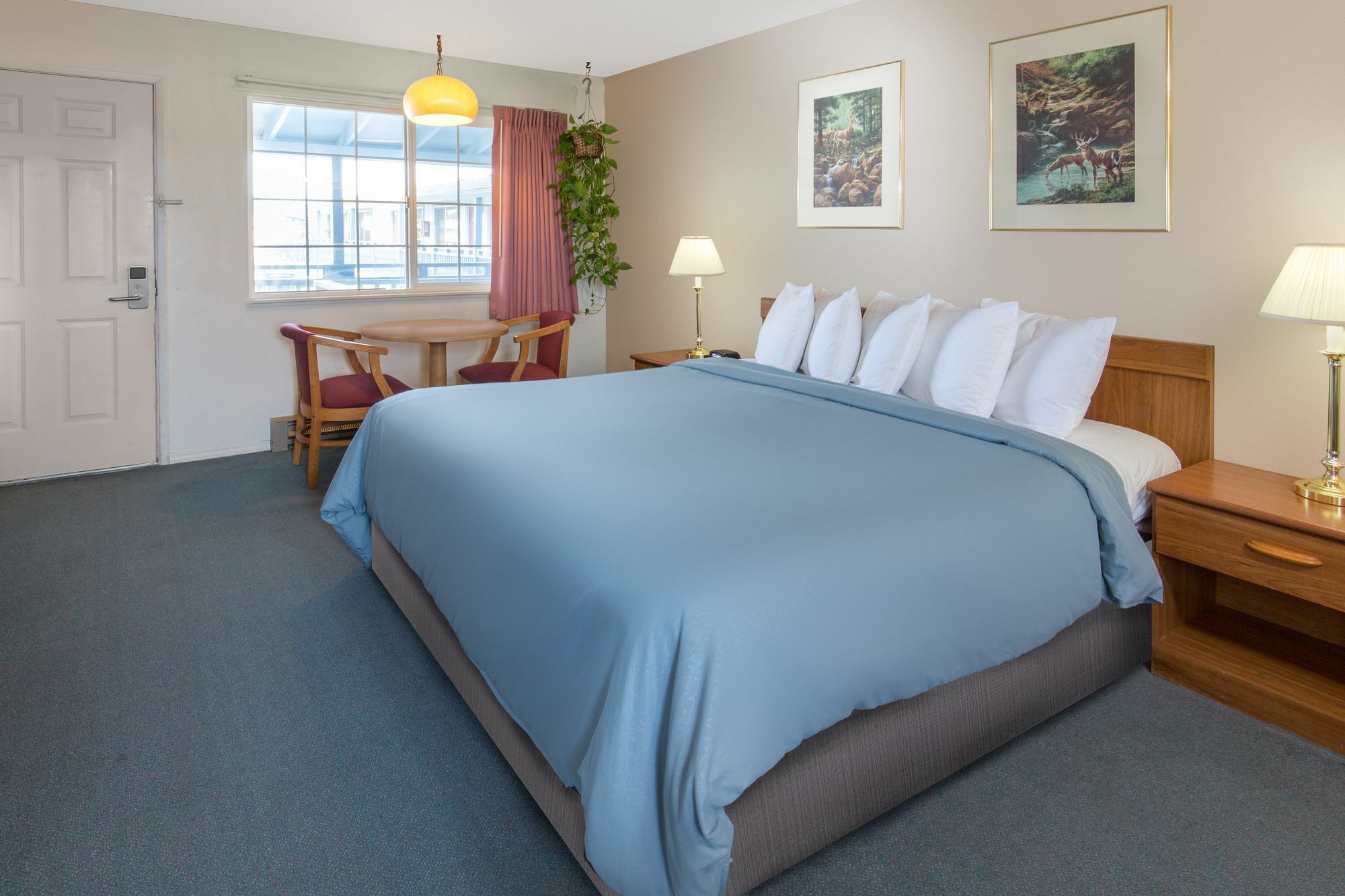 קרסנט סיטי Redwood Inn מראה חיצוני תמונה